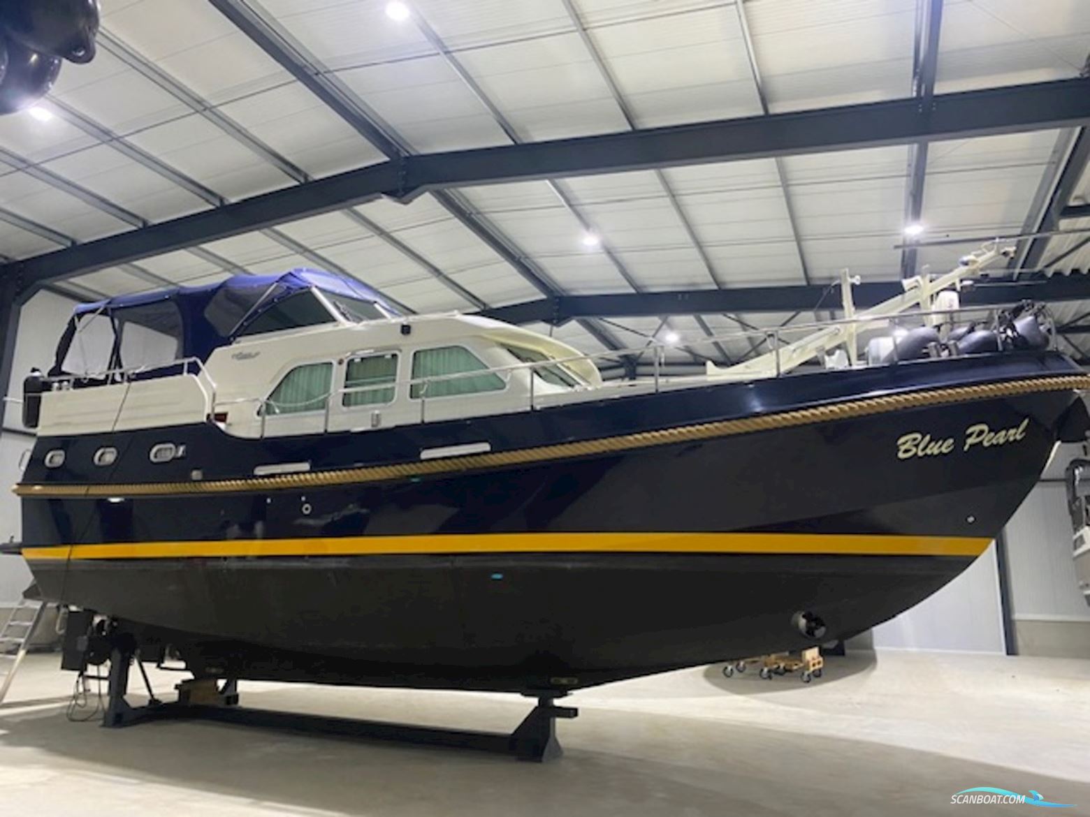 Linssen Grand Sturdy 410 AC Twin