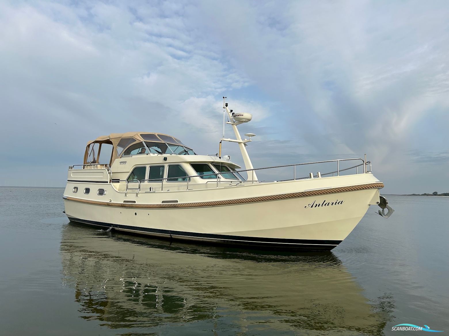 Linssen Grand Sturdy 430 AC MKII Twin Met Stabilizers