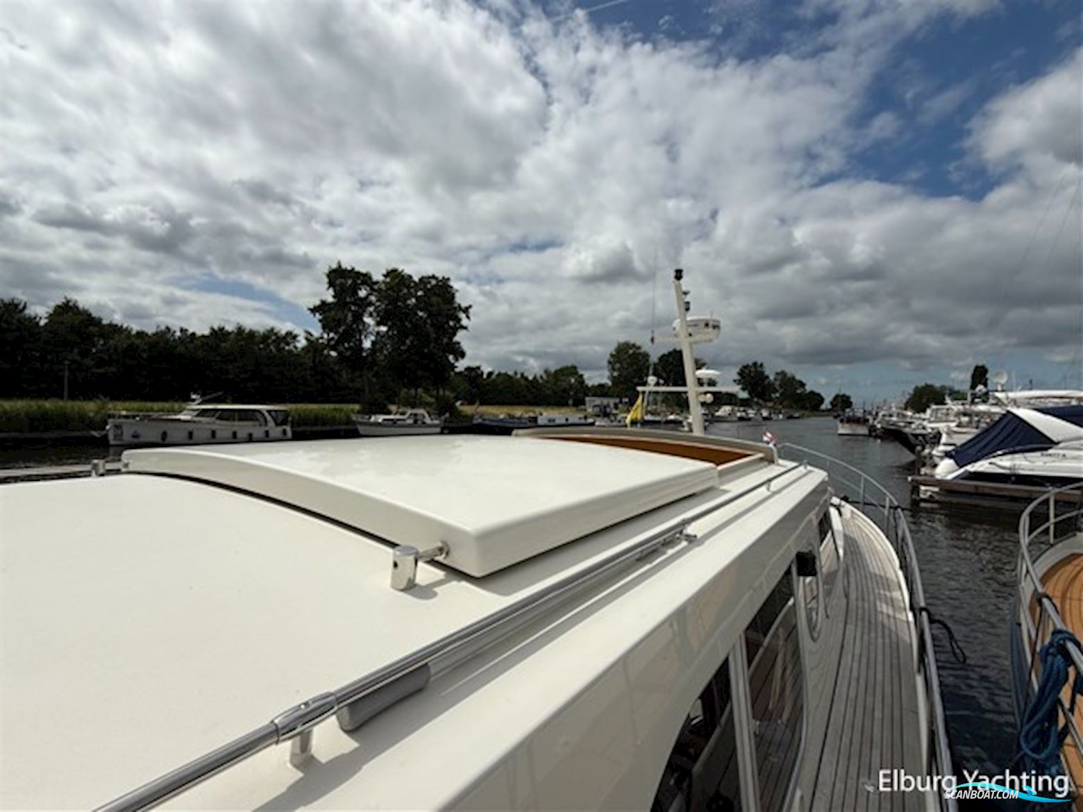 Linssen Grand Sturdy 43.9 Sedan