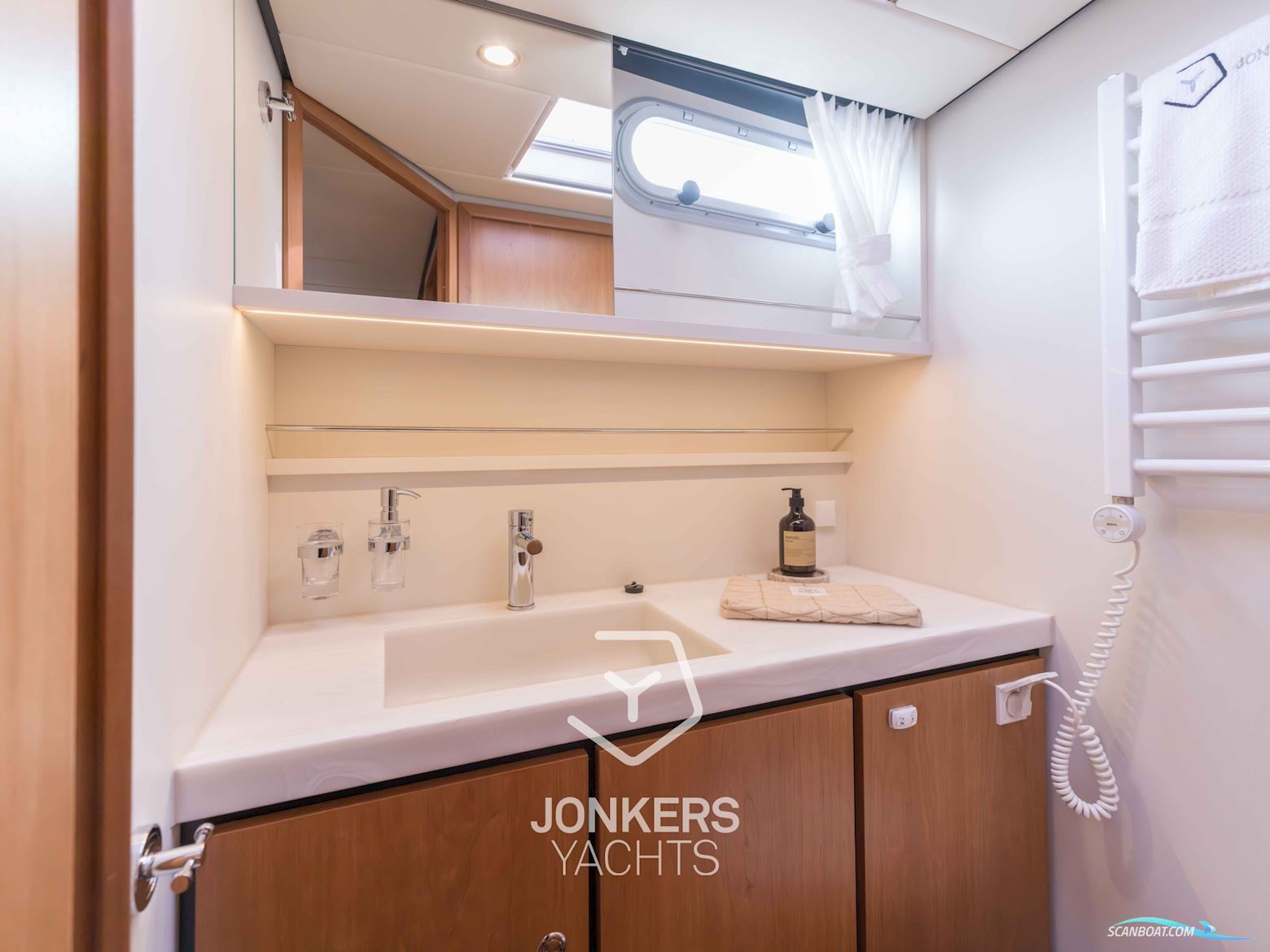 Linssen Grand Sturdy 45.0 AC ''Twin & Stabilizers"'