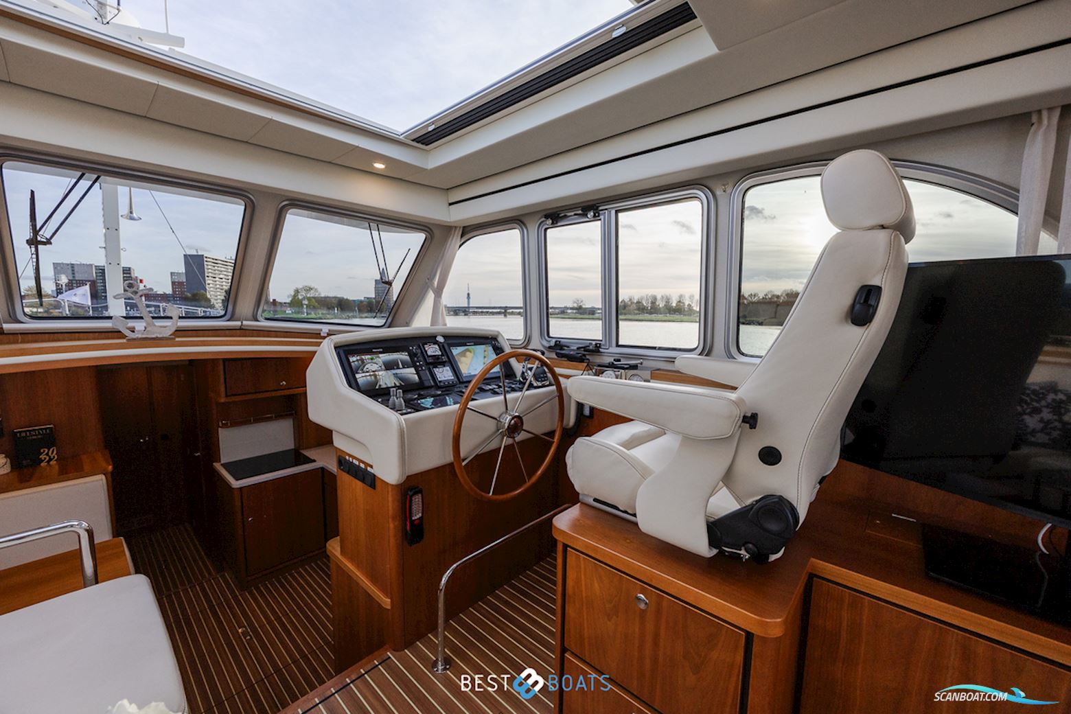 Linssen Grand Sturdy 470 Wheelhouse