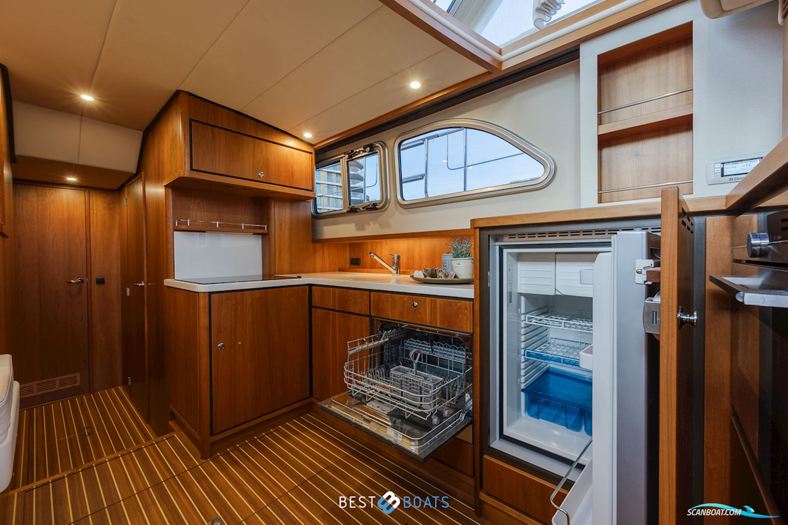 Linssen Grand Sturdy 470 Wheelhouse