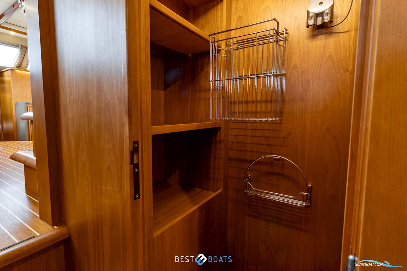 Linssen Grand Sturdy 500 AC Wheelhouse Long Top