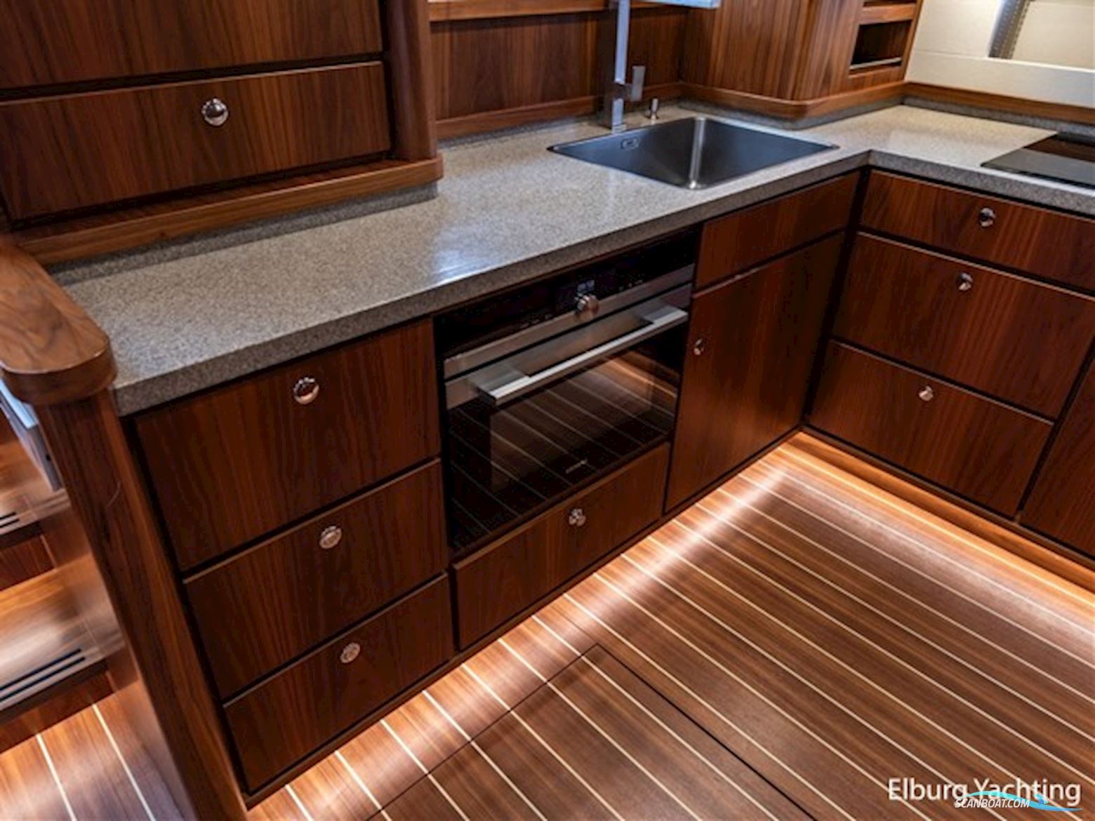 Linssen Grand Sturdy 590 Variotop - Spudpalen