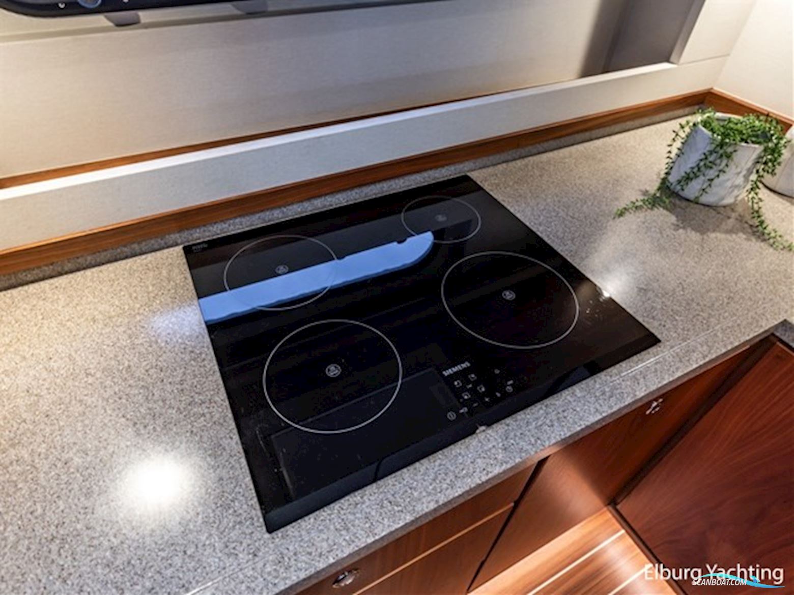 Linssen Grand Sturdy 590 Variotop - Spudpalen