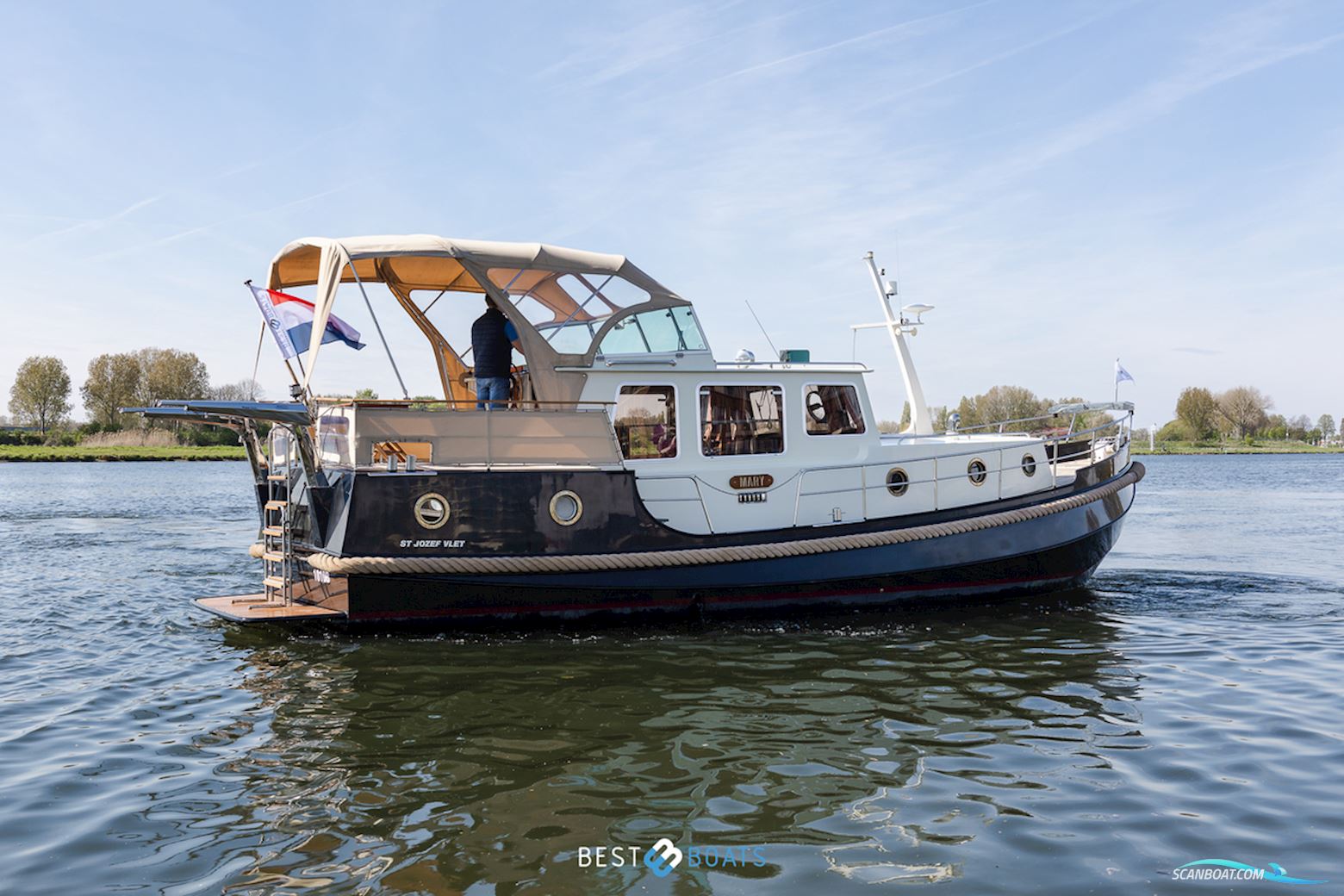 Linssen St. Jozef 1050 Salon AK-L