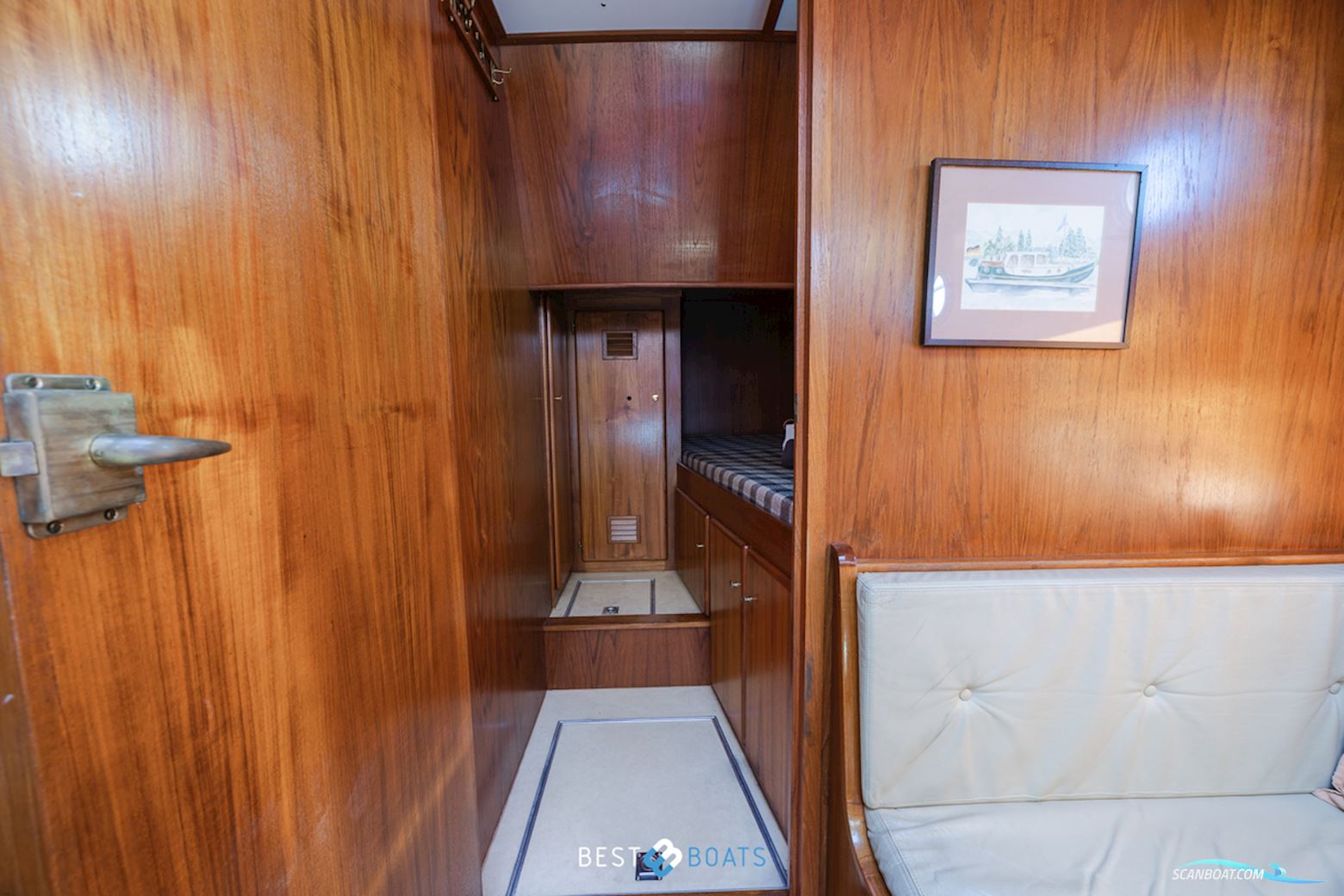 Linssen St. Jozef 1050 Salon AK-L