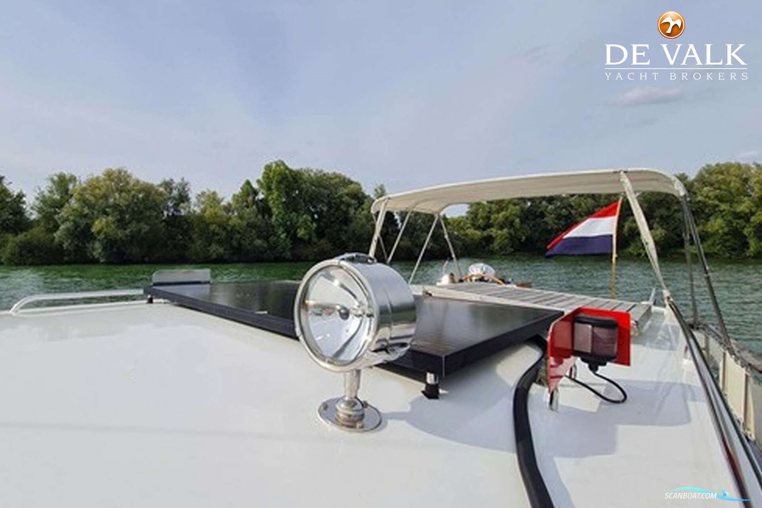 Linssen STURDY 1000 AC ROYAL