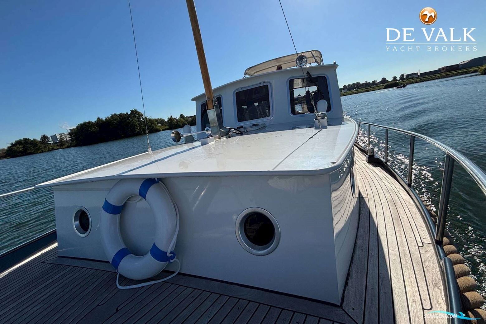 Linssen STURDY 1000 AC ROYAL