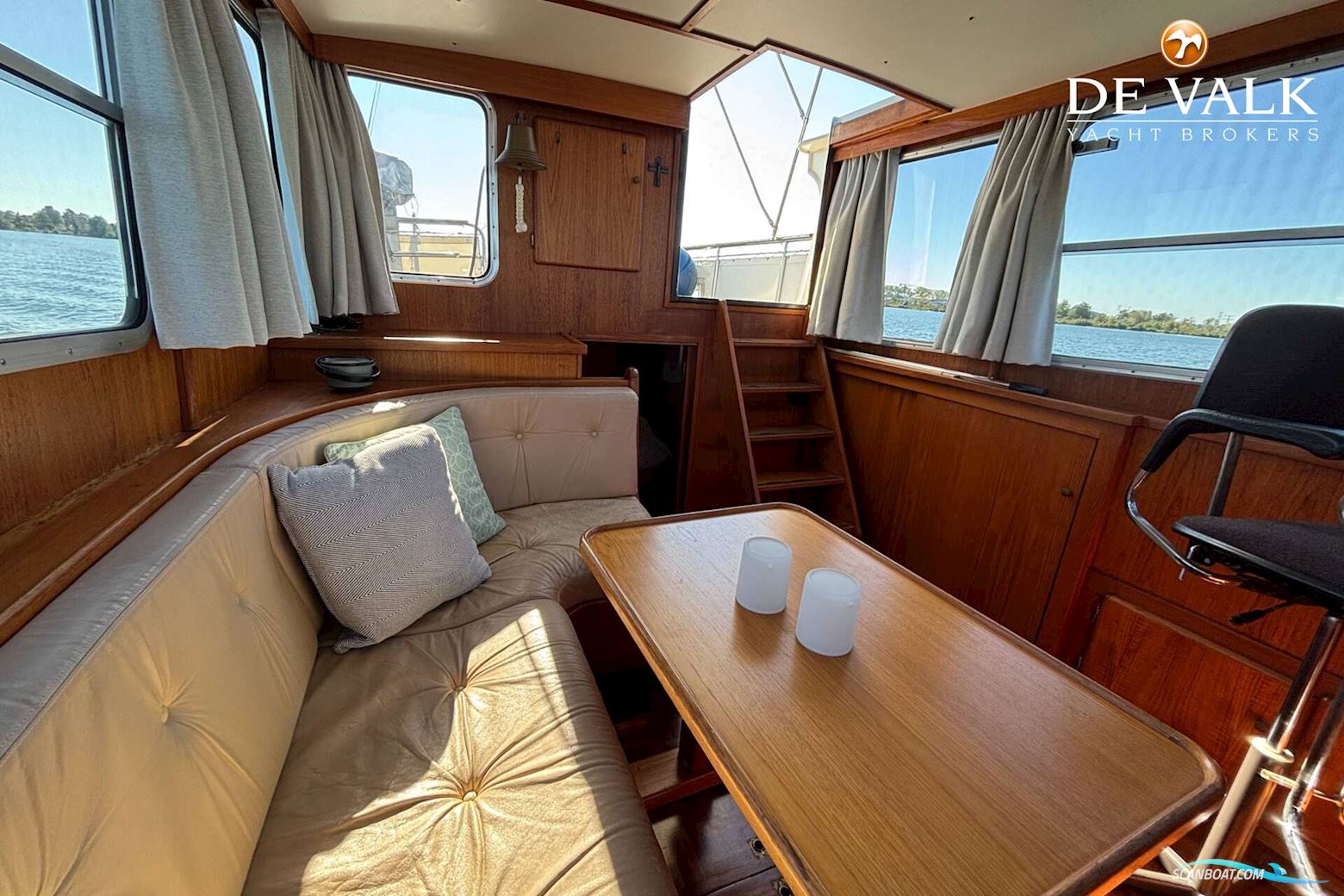 Linssen STURDY 1000 AC ROYAL