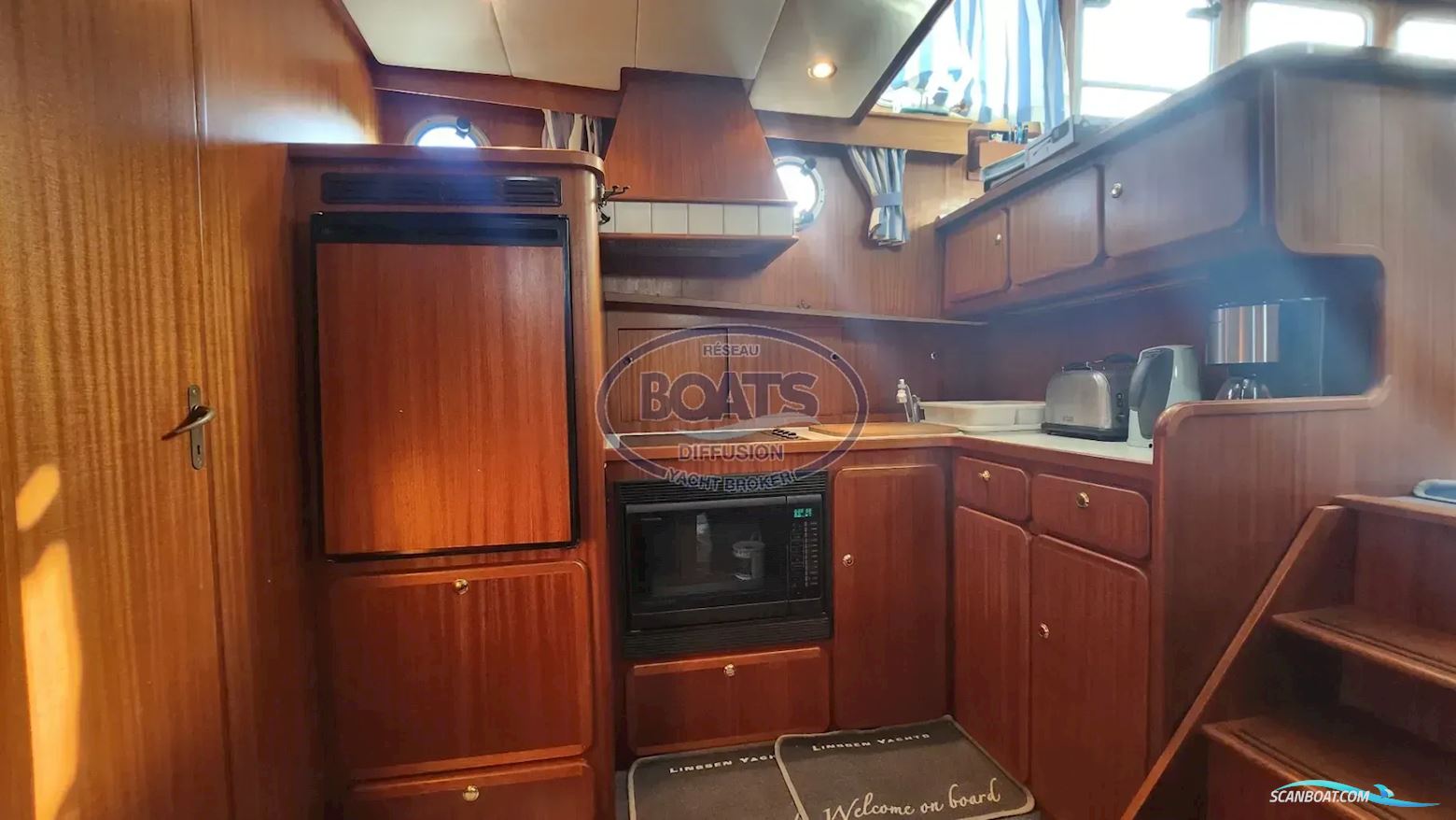 Linssen Sturdy Twin 40AC