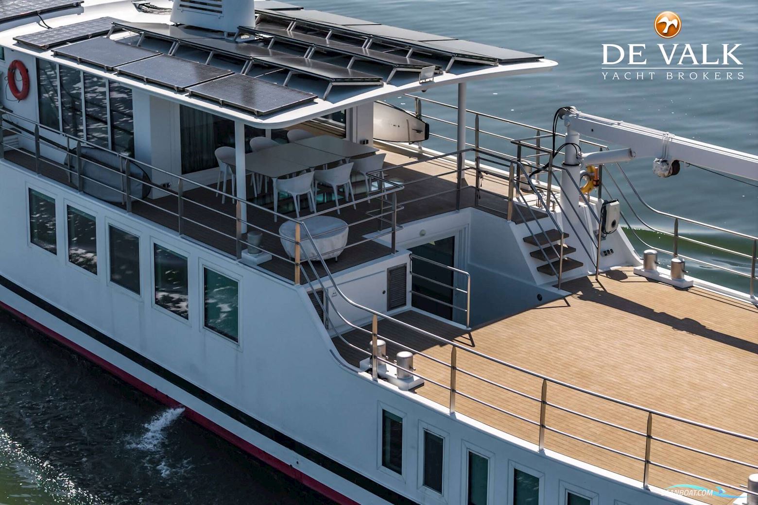 Live Aboard MY With Berth in Amsterdam