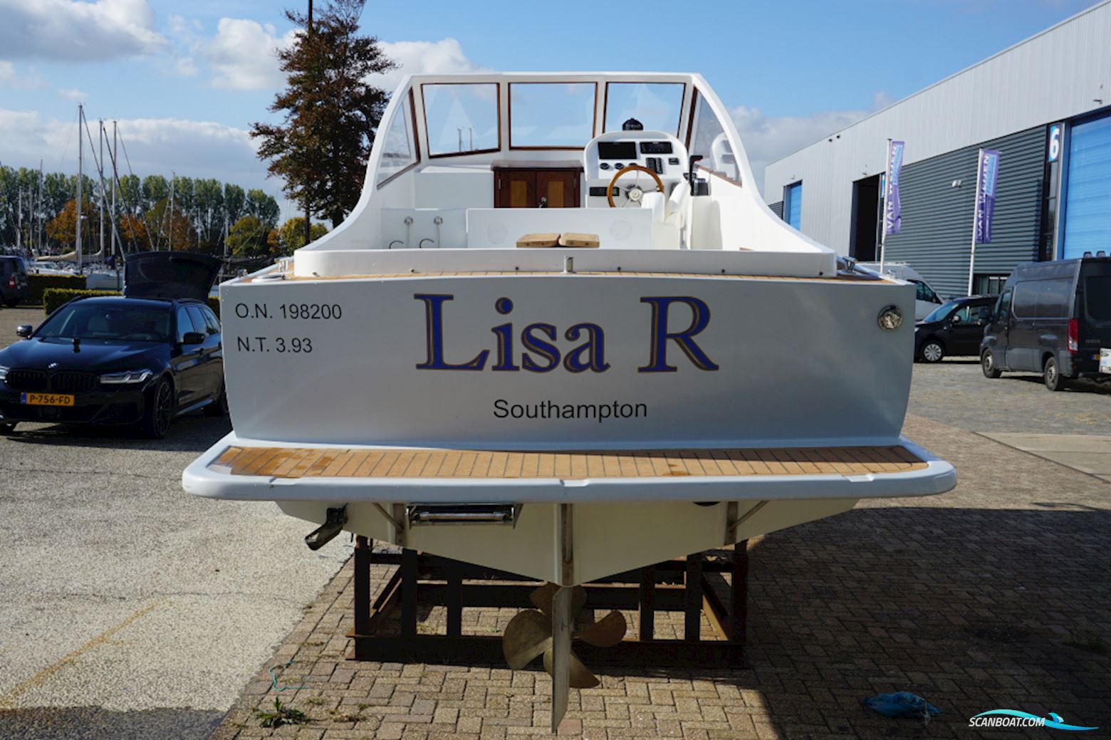 LOBSTER LB26 Classic Runabout