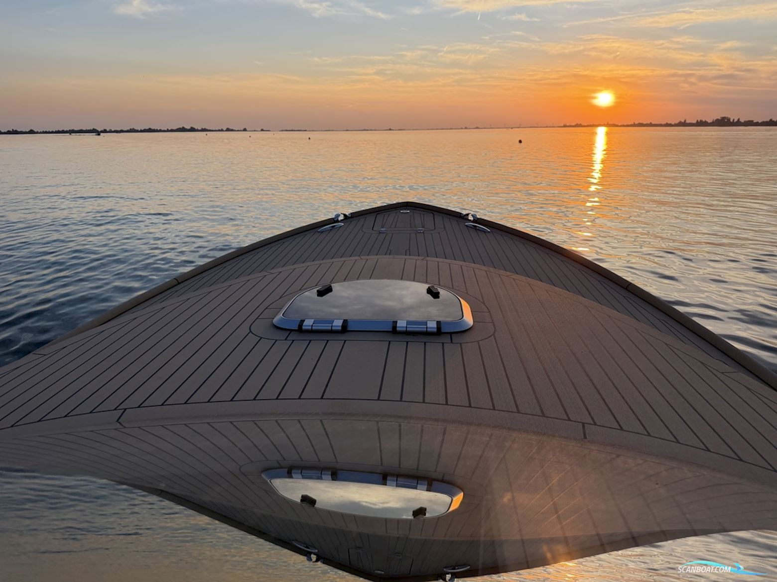 Long Island  33 TS Sun