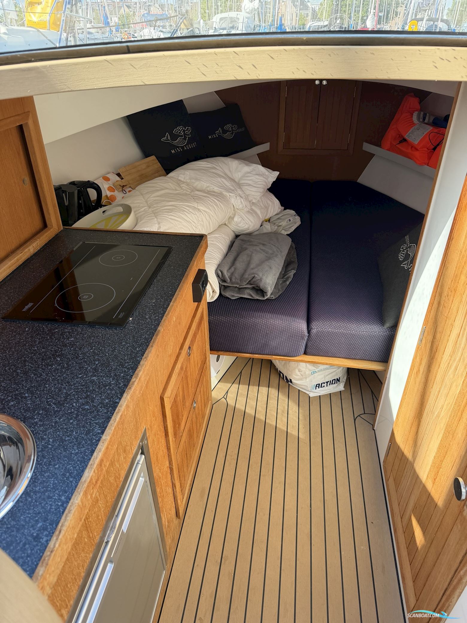 Long Island  33 TS Sun