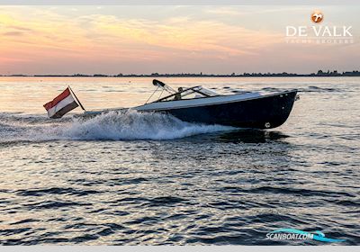 Long Island 33 Runabout Motorboat 2020, with Mercruiser engine, The Netherlands