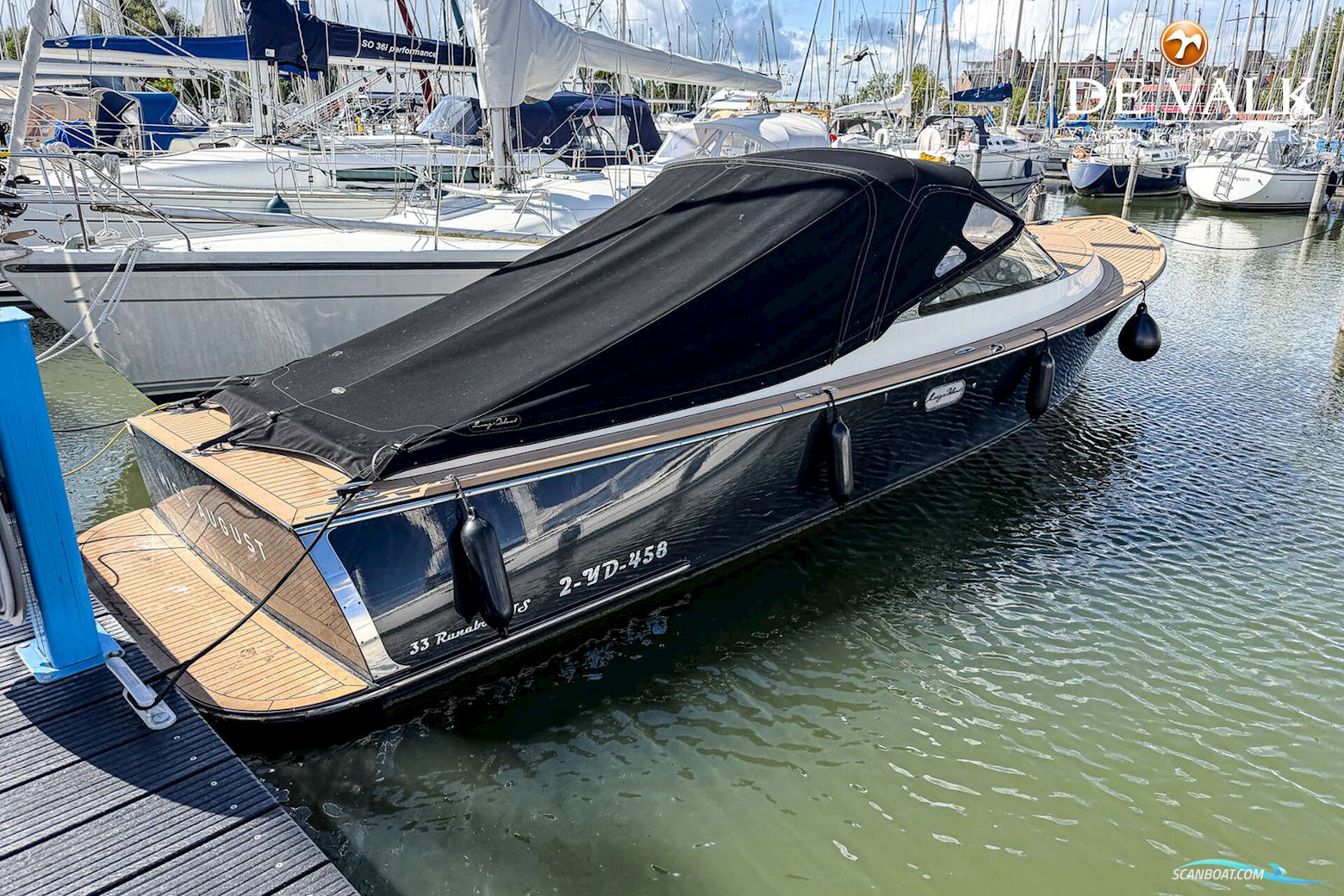 Long Island 33 Runabout