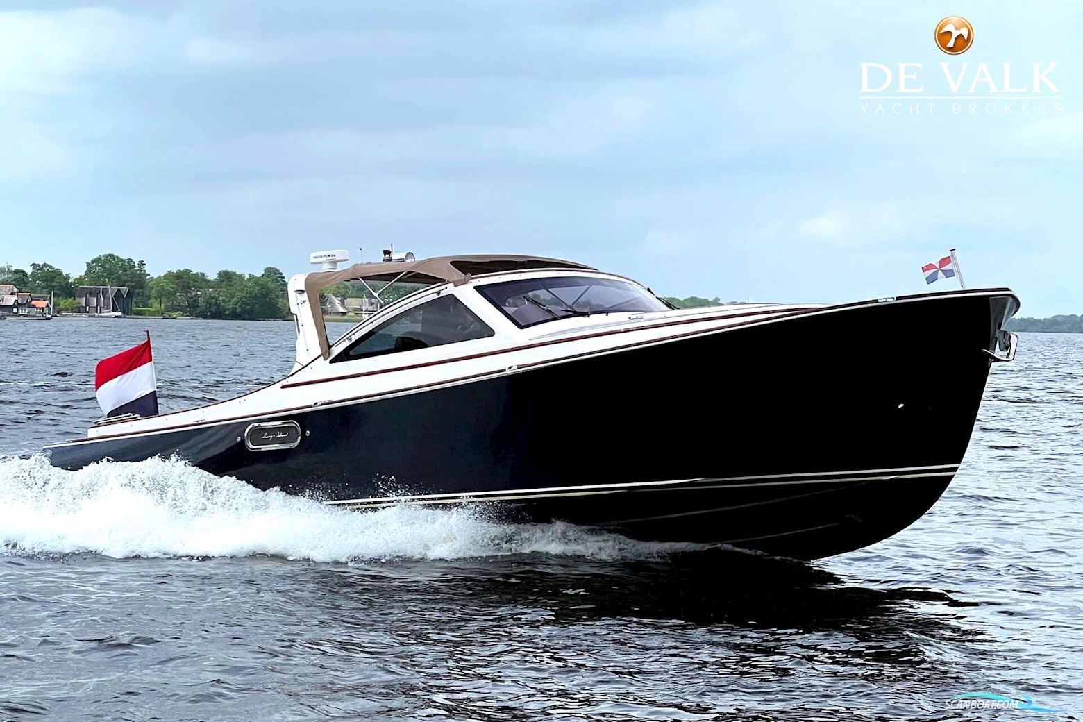 Long Island 40 Runabout
