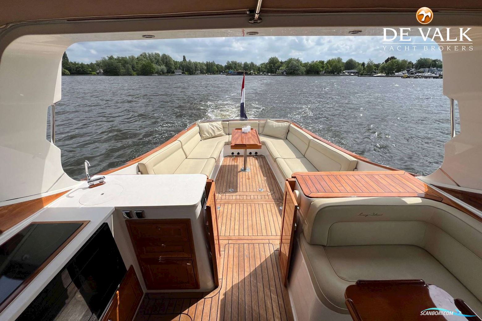 Long Island 40 Runabout