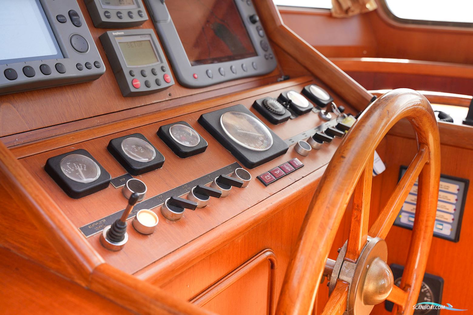 Lowland Yachts Kanaaljacht