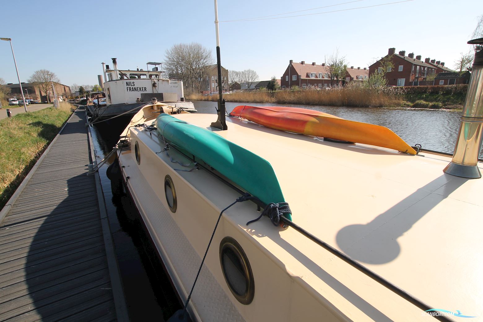 Luxe Motor Live Aboard