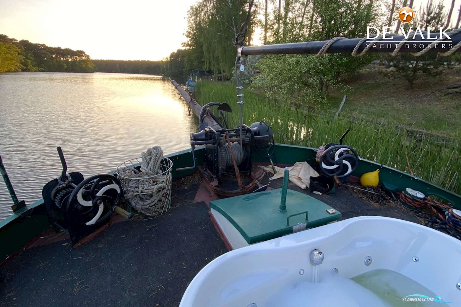 Luxe Motor Tjalk 23m