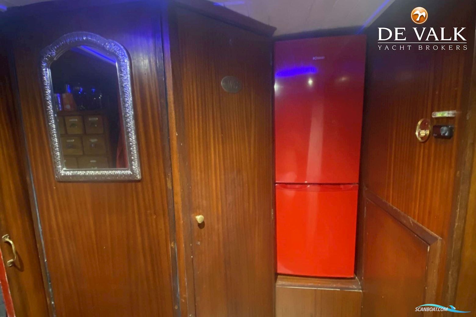 Luxe Motor Tjalk 23m