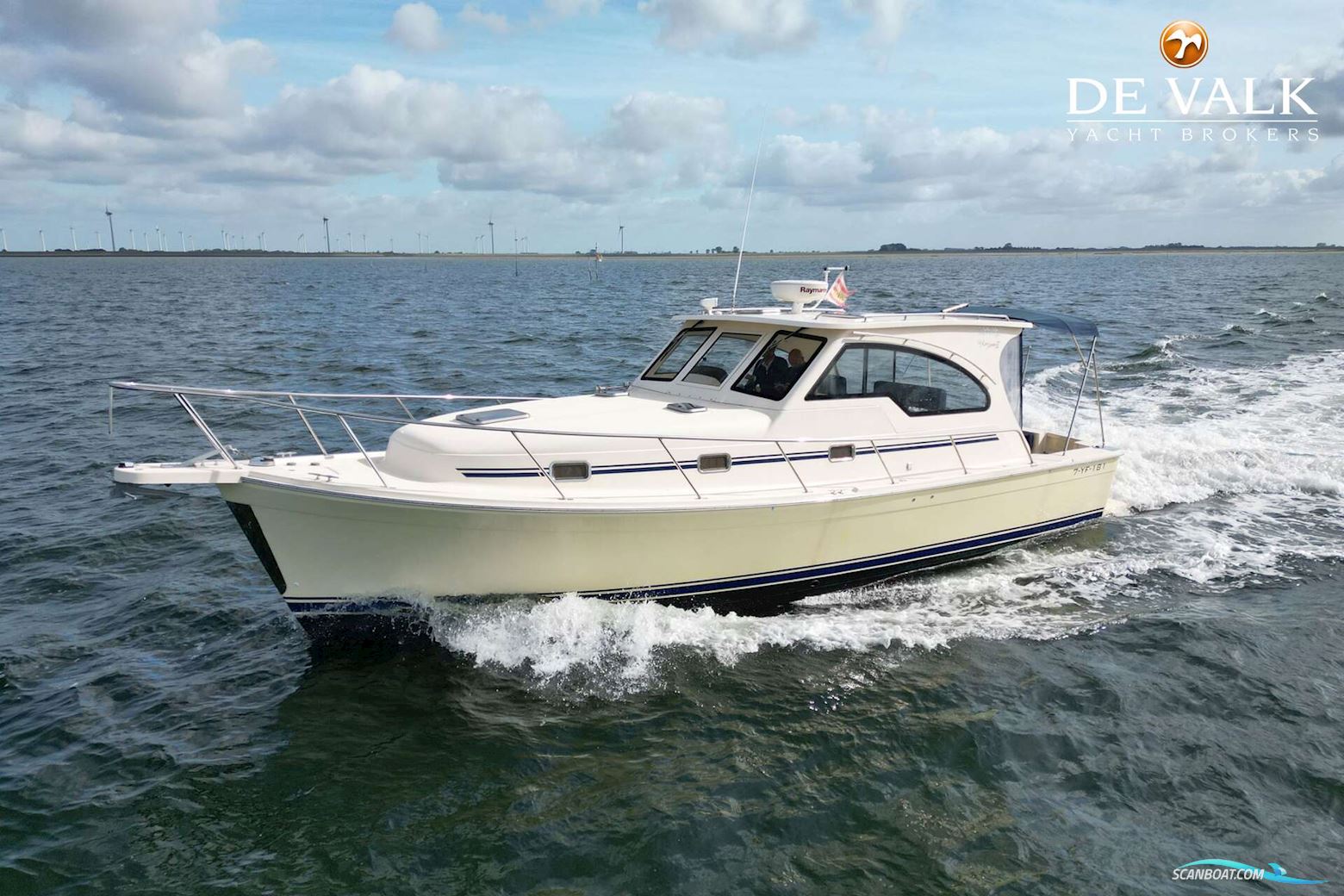 Mainship 34 Rumrunner II