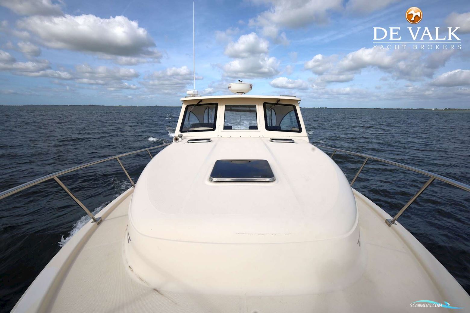 Mainship 34 Rumrunner II