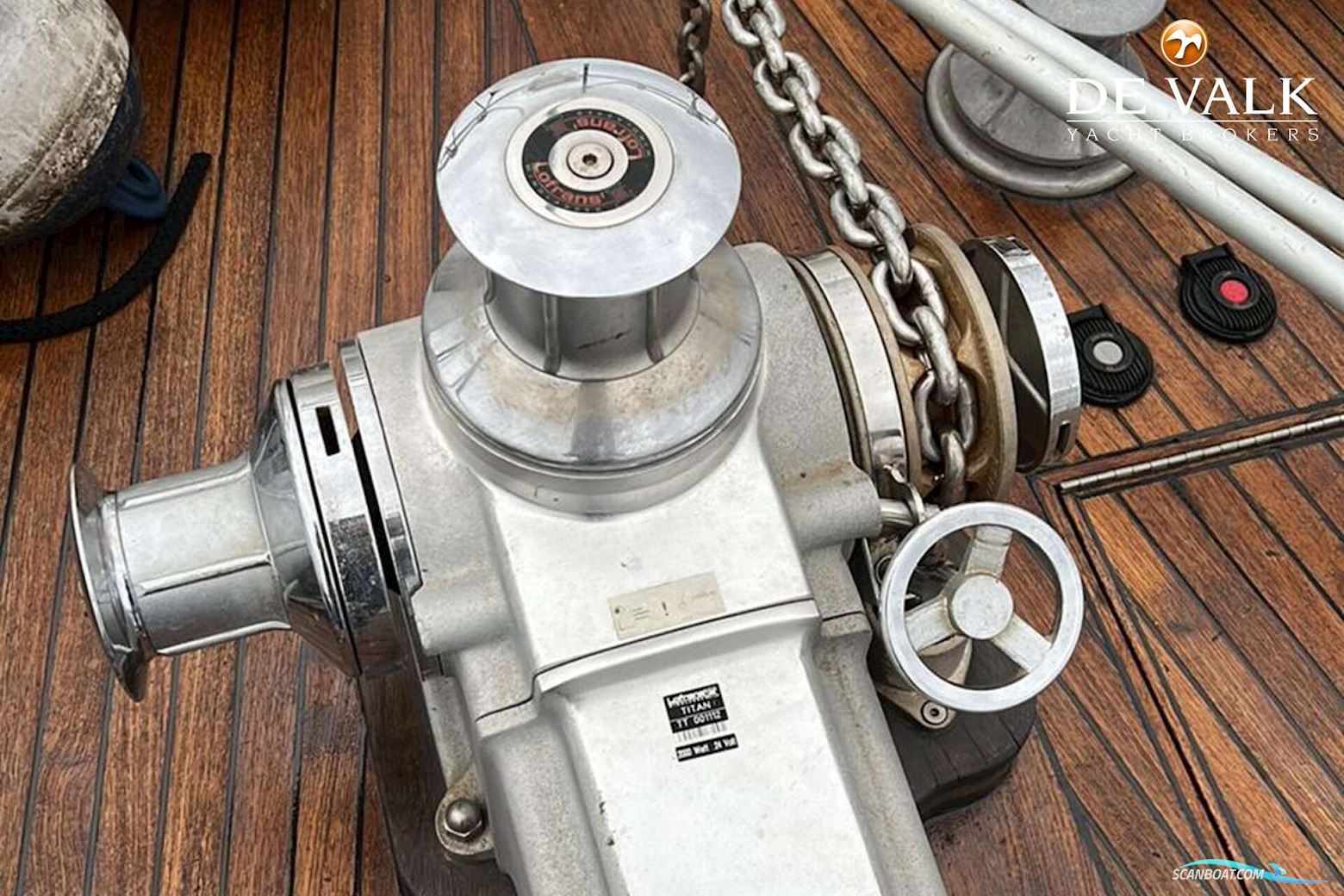 Maiora 70