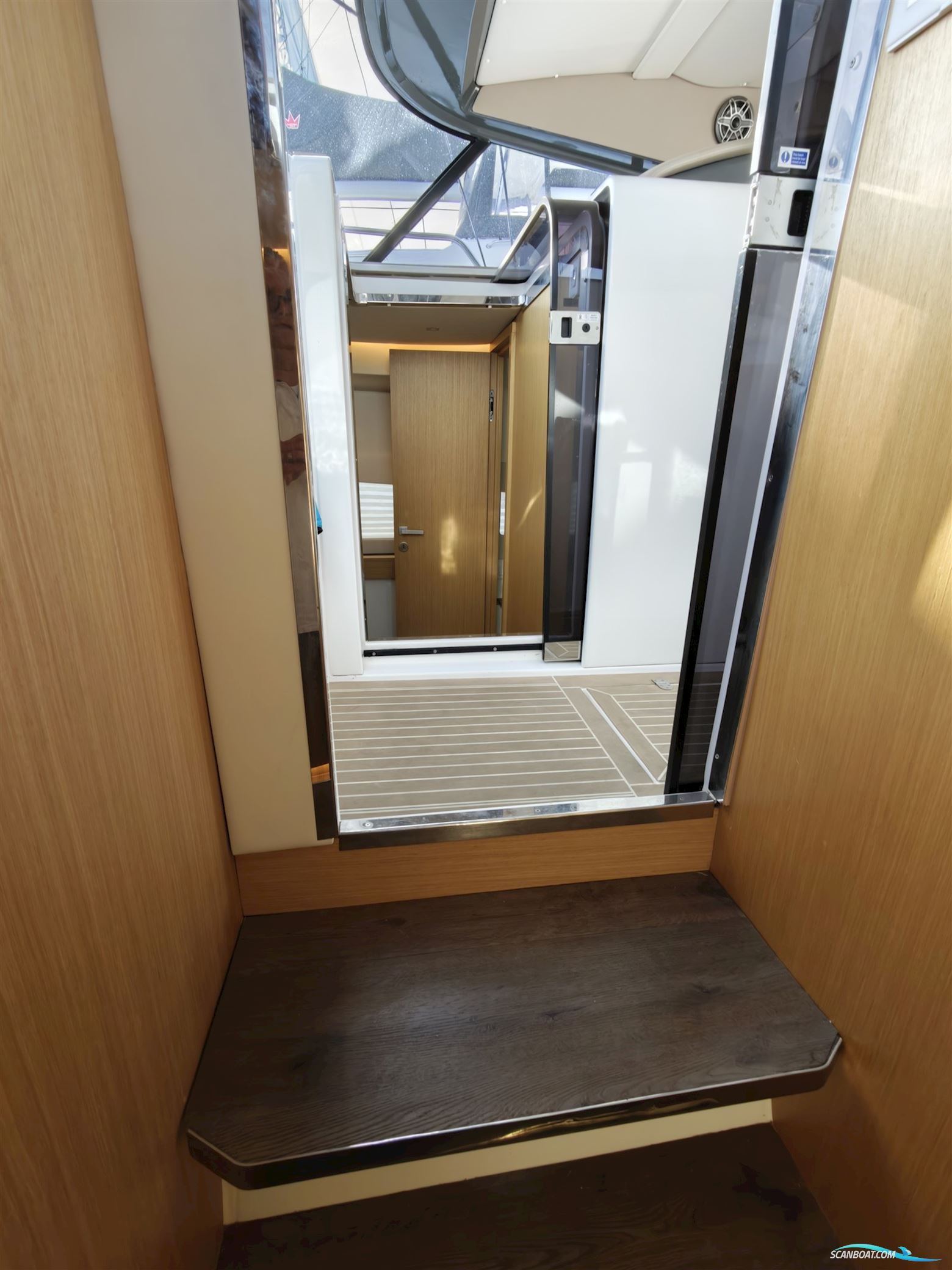 Makai 37
