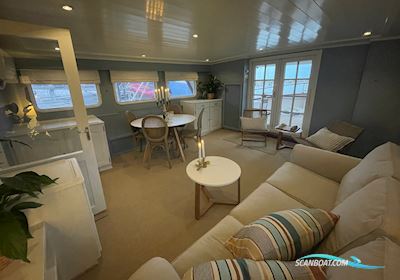 Malahide Yacht 66