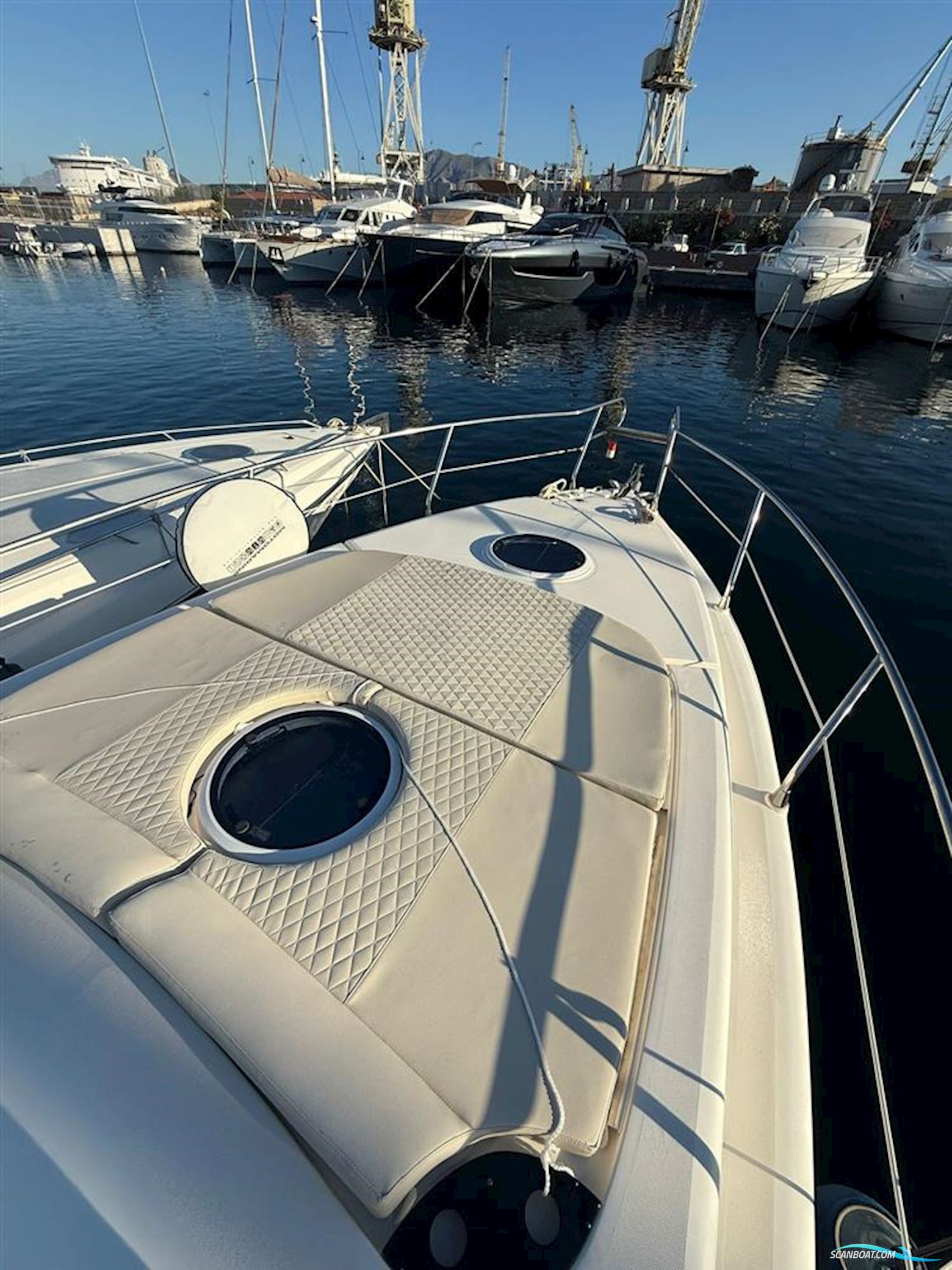 Mano Marine 32.50 Sport