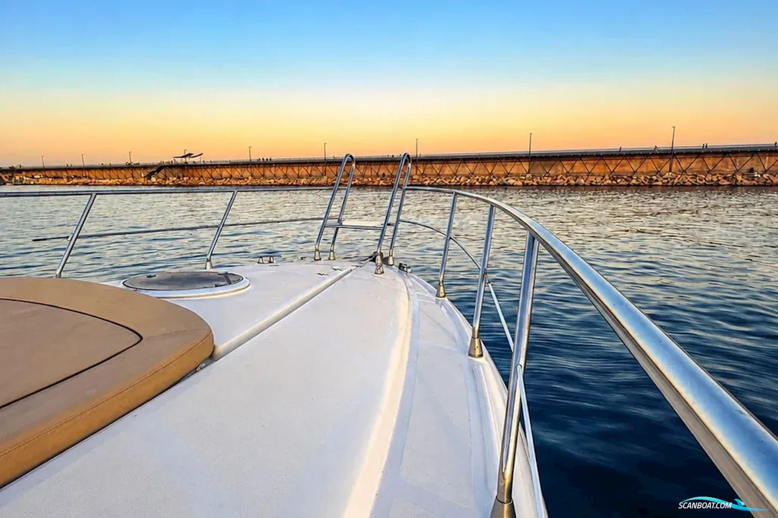 Mano Marine 38.5