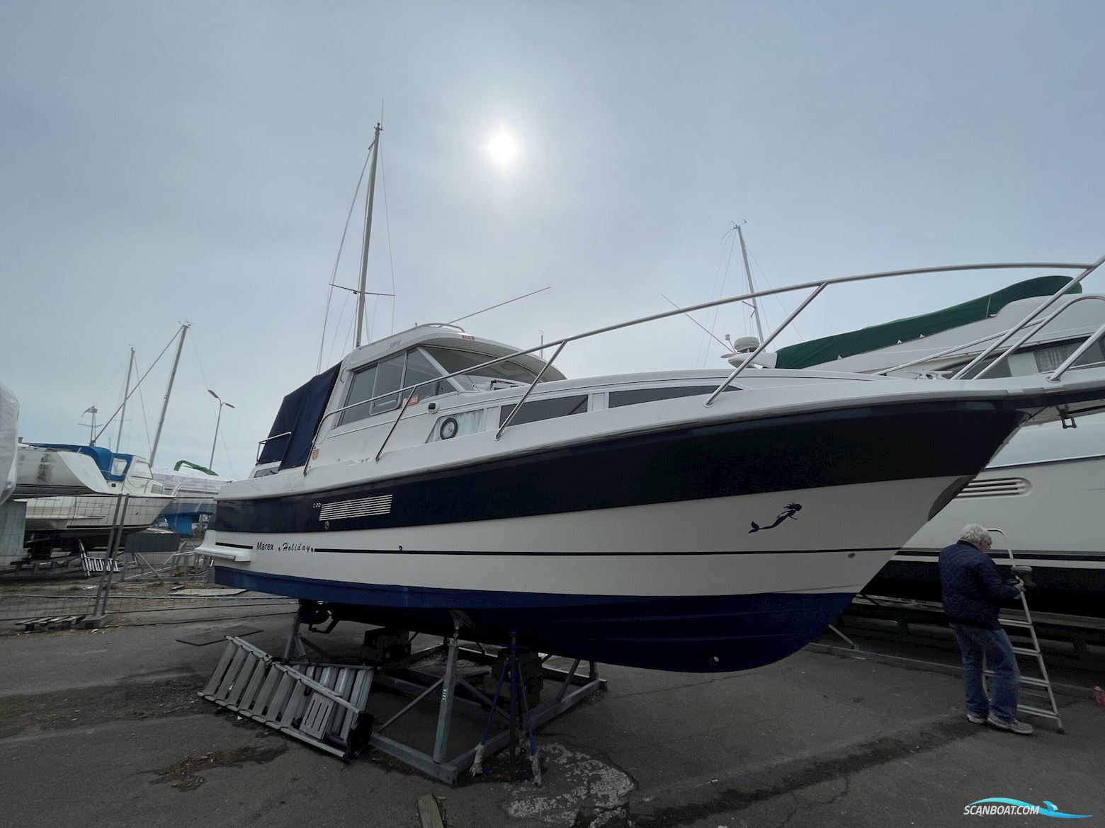 Marex 280 Holiday Fra 2008, Meget få Motortimer. Motorboat 2008, with Volvo Penta engine, Denmark
