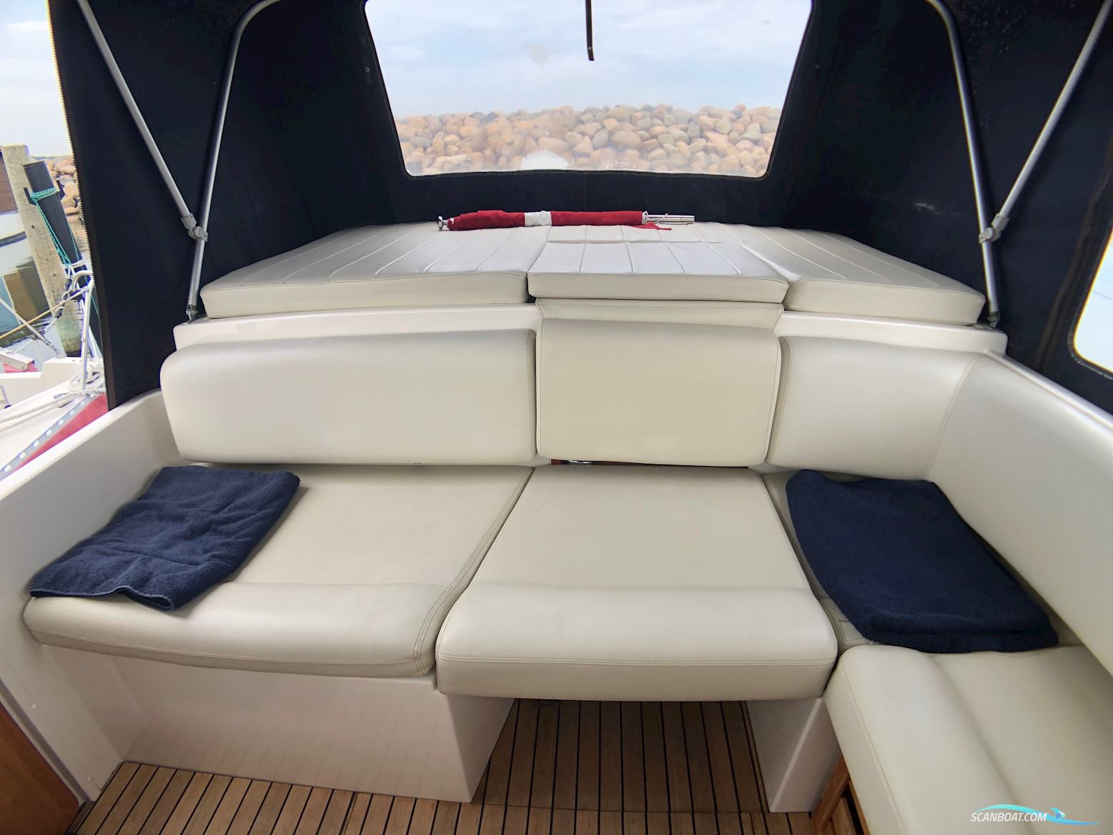 Marex 280 Holiday fra 2008, meget få motortimer.