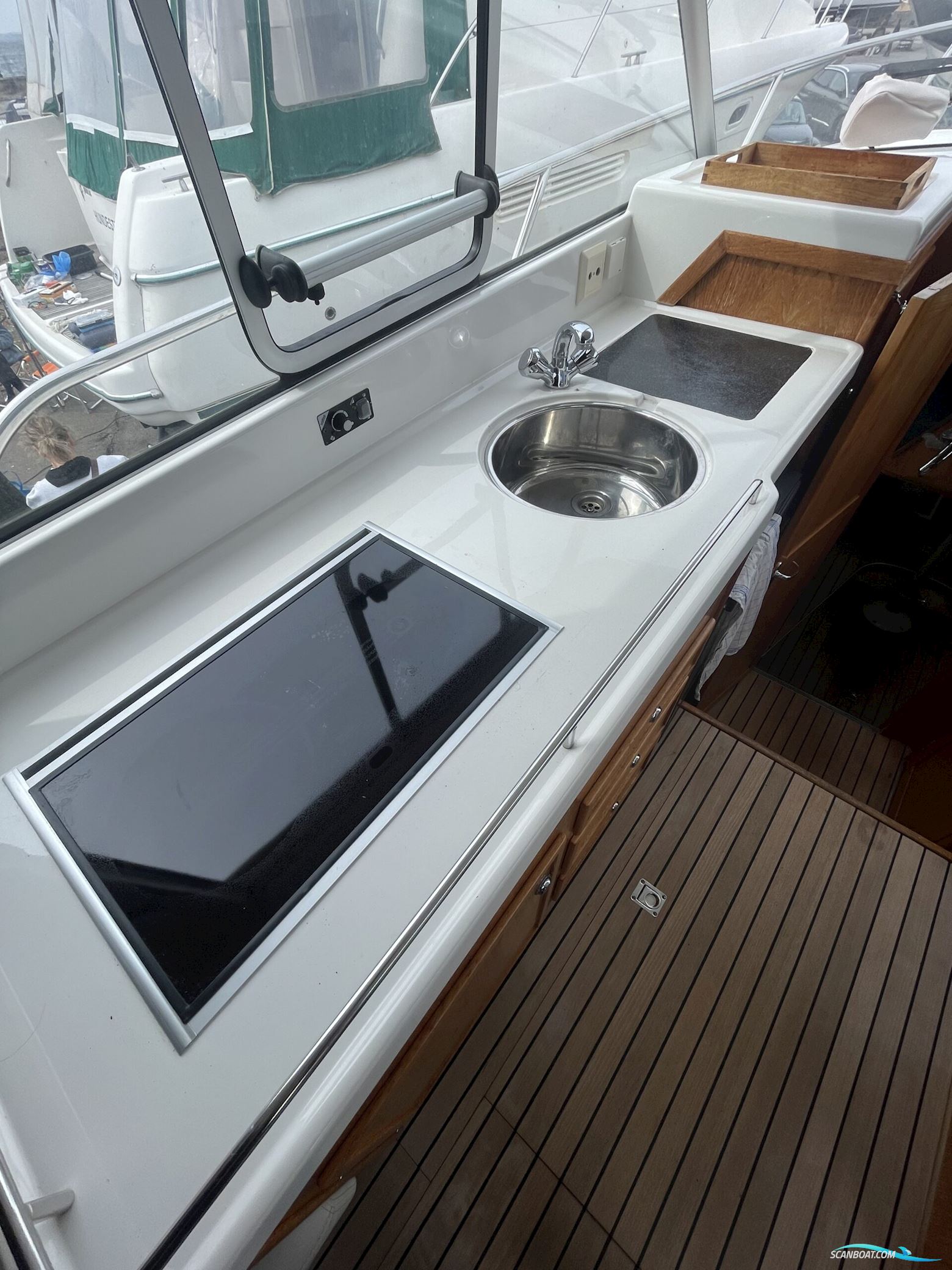 Marex 280 Holiday fra 2008, meget få motortimer.