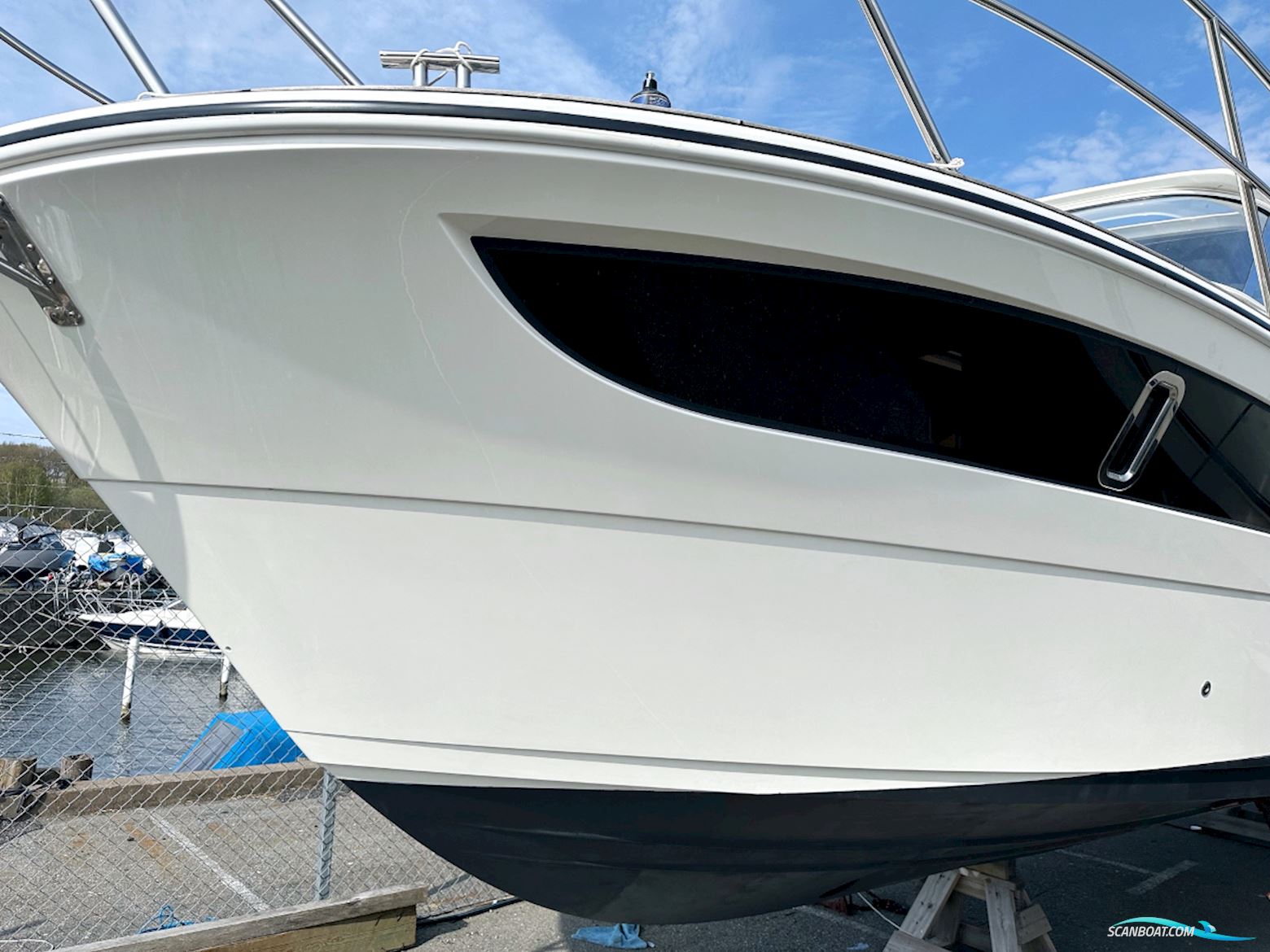 Marex 310 Sun Cruiser 2021 Volvo Penta D4-320 EVC