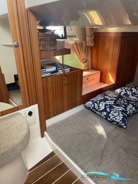 Marex 310 Sun Cruiser