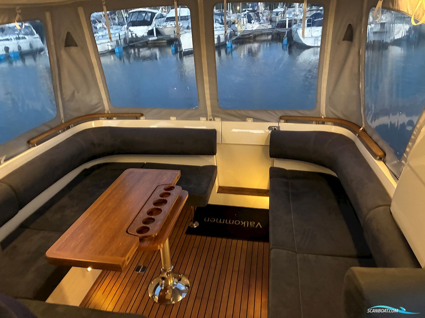 Marex 310 Sun Cruiser