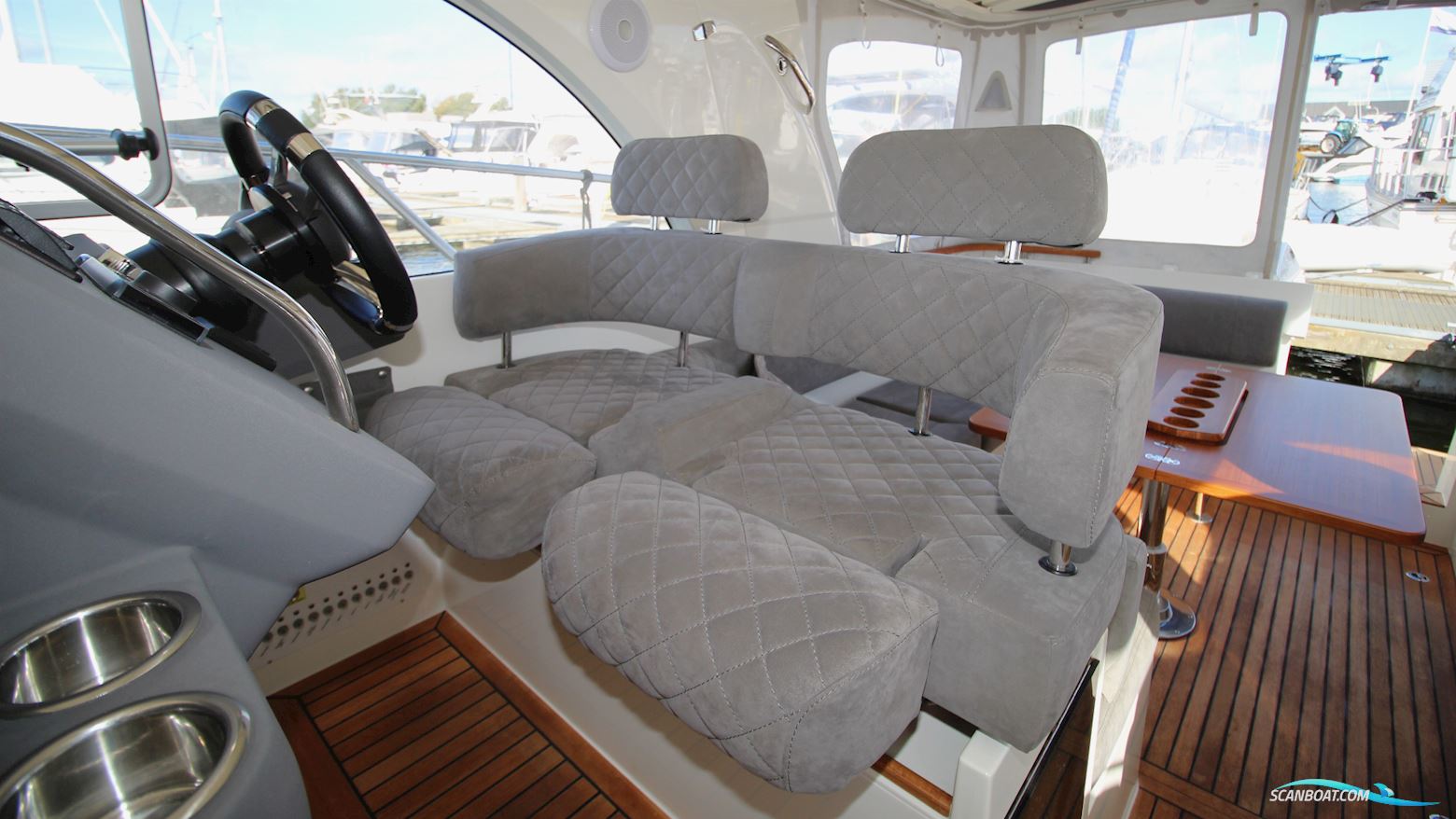 Marex 310 Sun Cruiser
