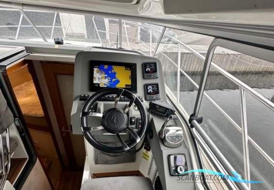 Marex 320 Aft Cabin Cruiser
