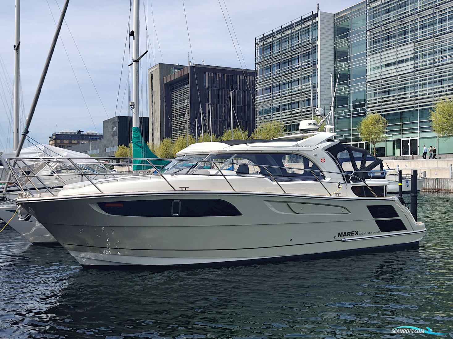Marex 320 Aft Cabin Cruiser