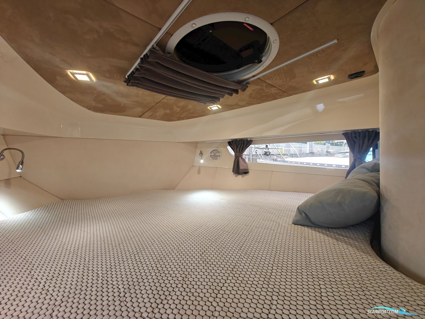 Marex 320 Aft Cabin Cruiser