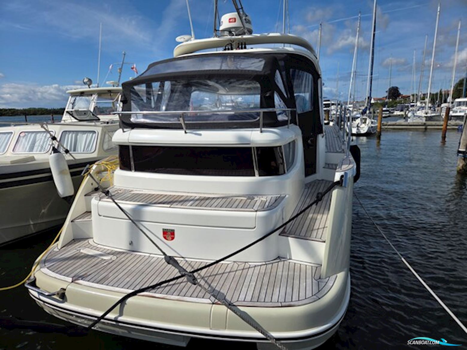 Marex 320 Aft Cabin Cruiser