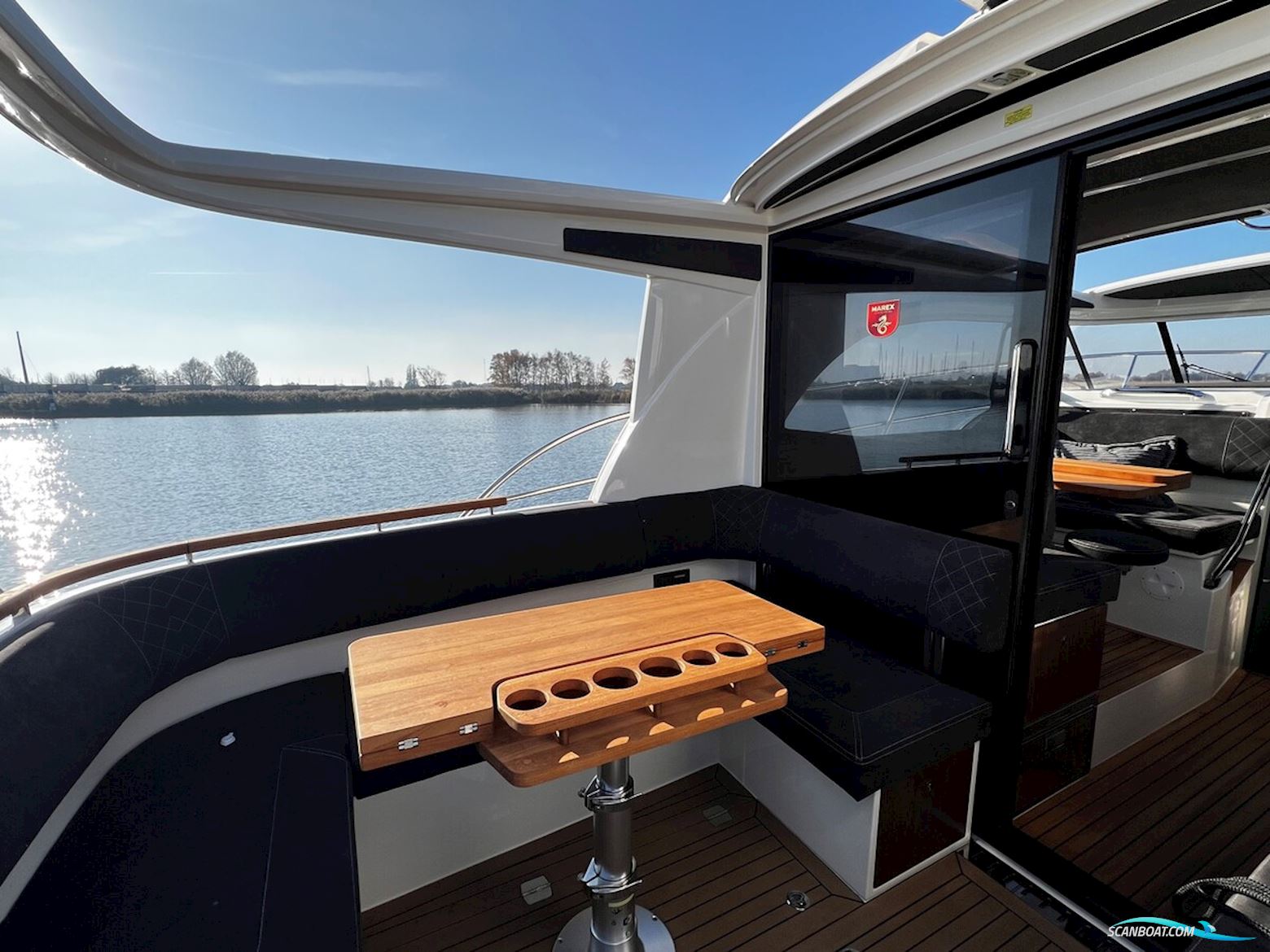 Marex 330 Scandinavia (2024)