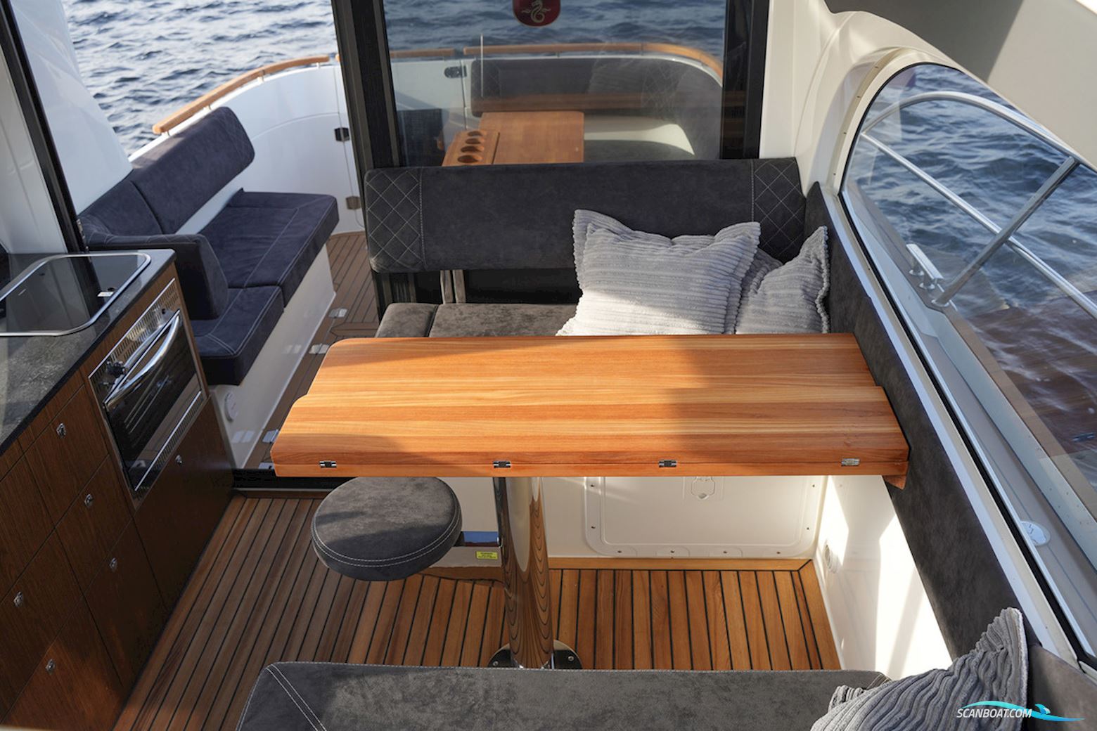 Marex 330 Scandinavia (2024)