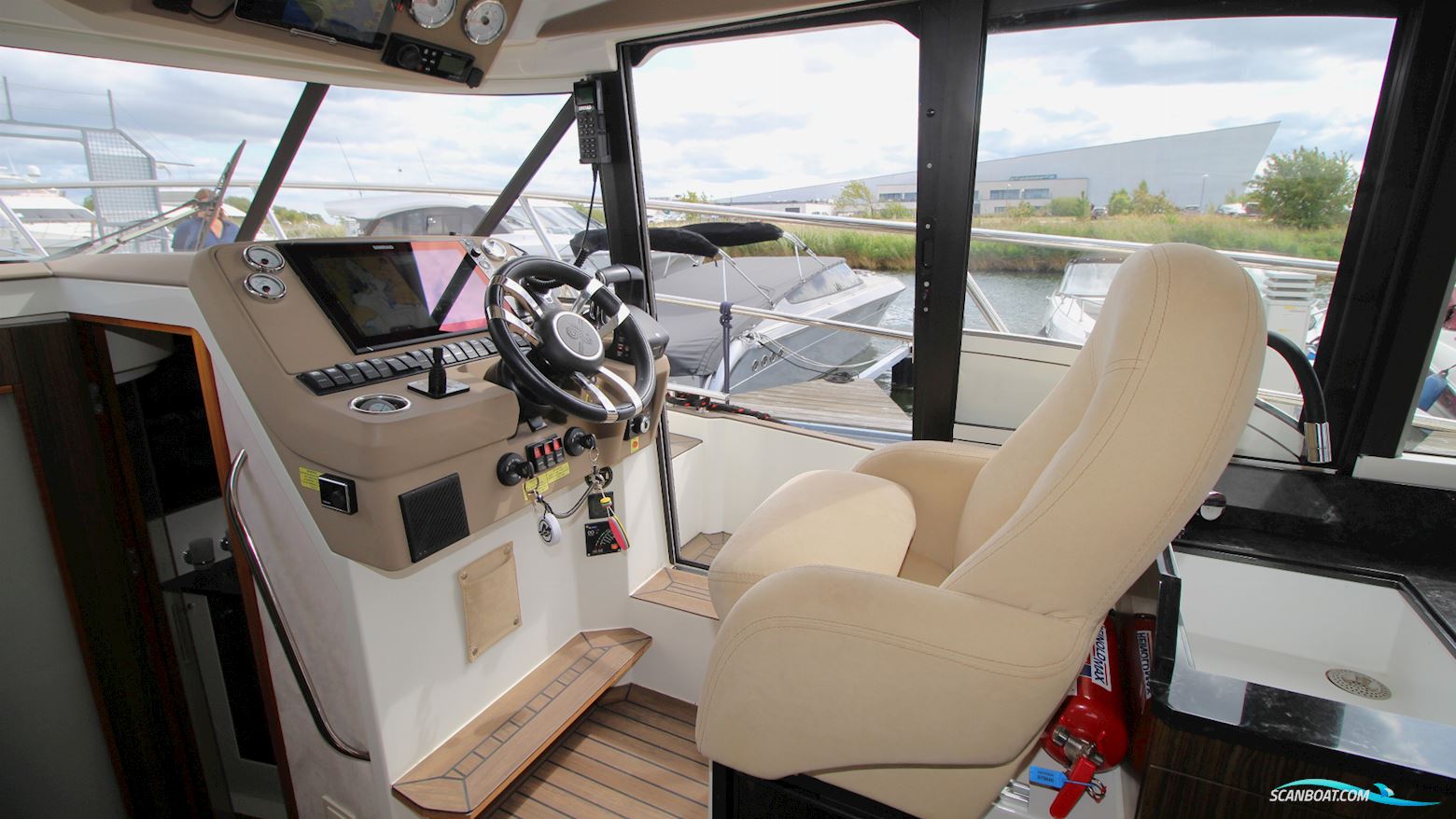 Marex 330 Scandinavia