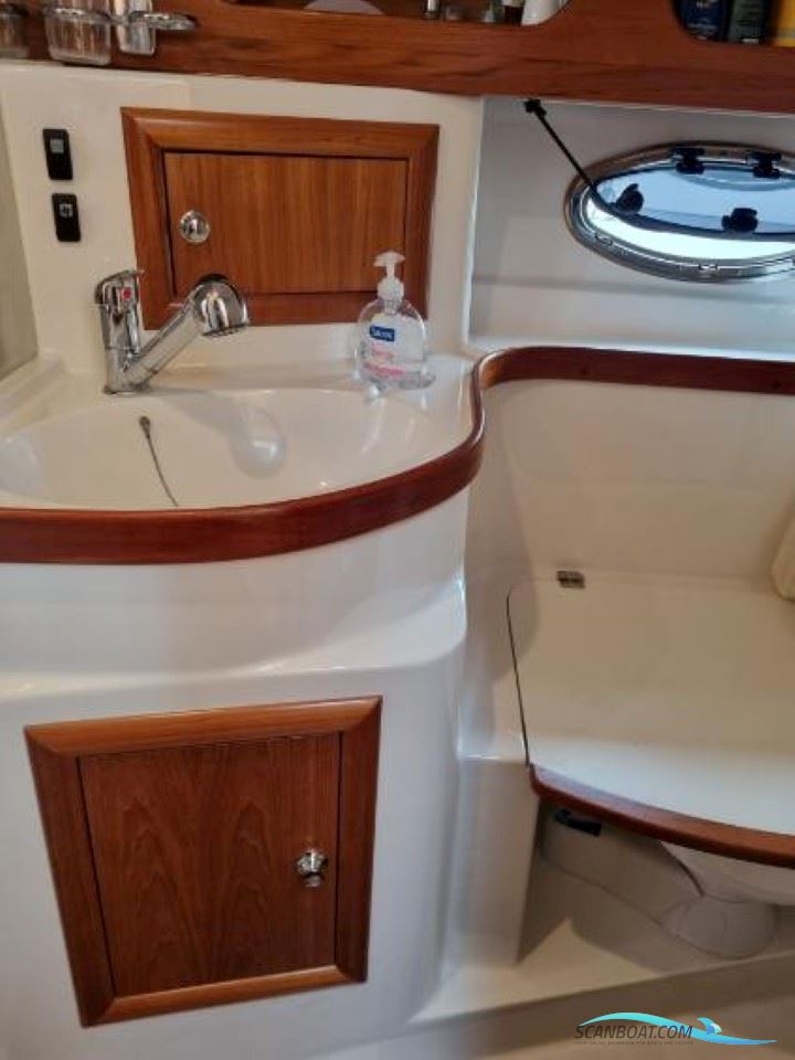 Marex 350 CC Cabriolet Cruiser