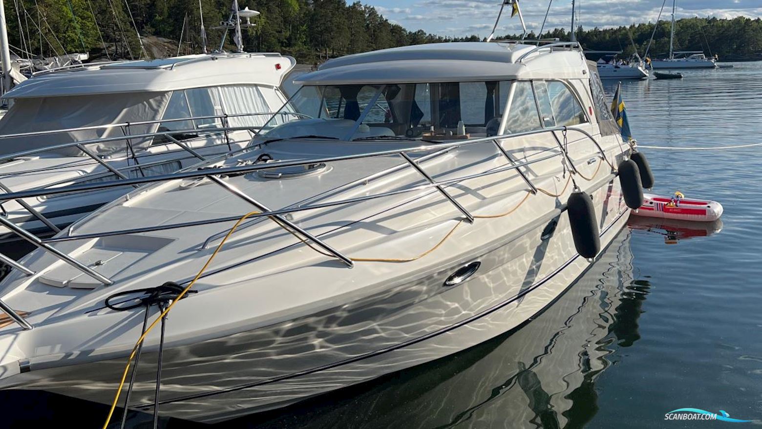 Marex 350 Scandinavia Motorboat 2006, with Volvo Penta engine, Sweden
